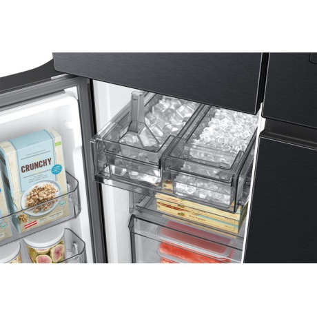  سامسونج ثلاجة Family Hub أربع أبواب سعة 842 لتر، ماتور انفرتر موفر للكهرباء، اسود. 