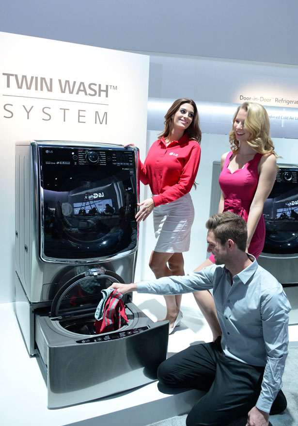 سبيتاني الوكيل الحصري :غسالة LG Twin Wash تفوز بجائزة الابتكار ضمن معرض CES 2016